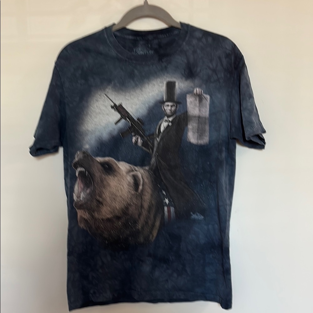 The Mountain Dark Blue Graphic Tee with Bear and Historical Figure